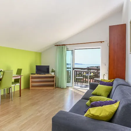 Ivanovic 3* Hvar Town