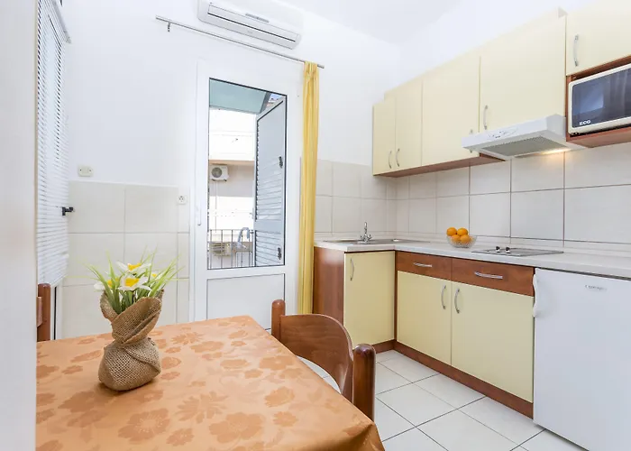 Ivanovic Affittacamere Hvar Town