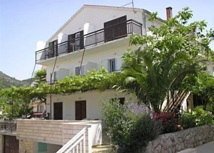 Ivanovic Hvar Town