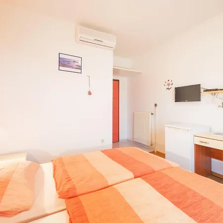 Ivanovic 게스트하우스 3*