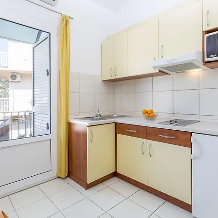 Ivanovic 3* 흐바르